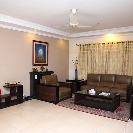 Hotel Safari Club 3 Bahria Town Rawalpindi Exterior foto
